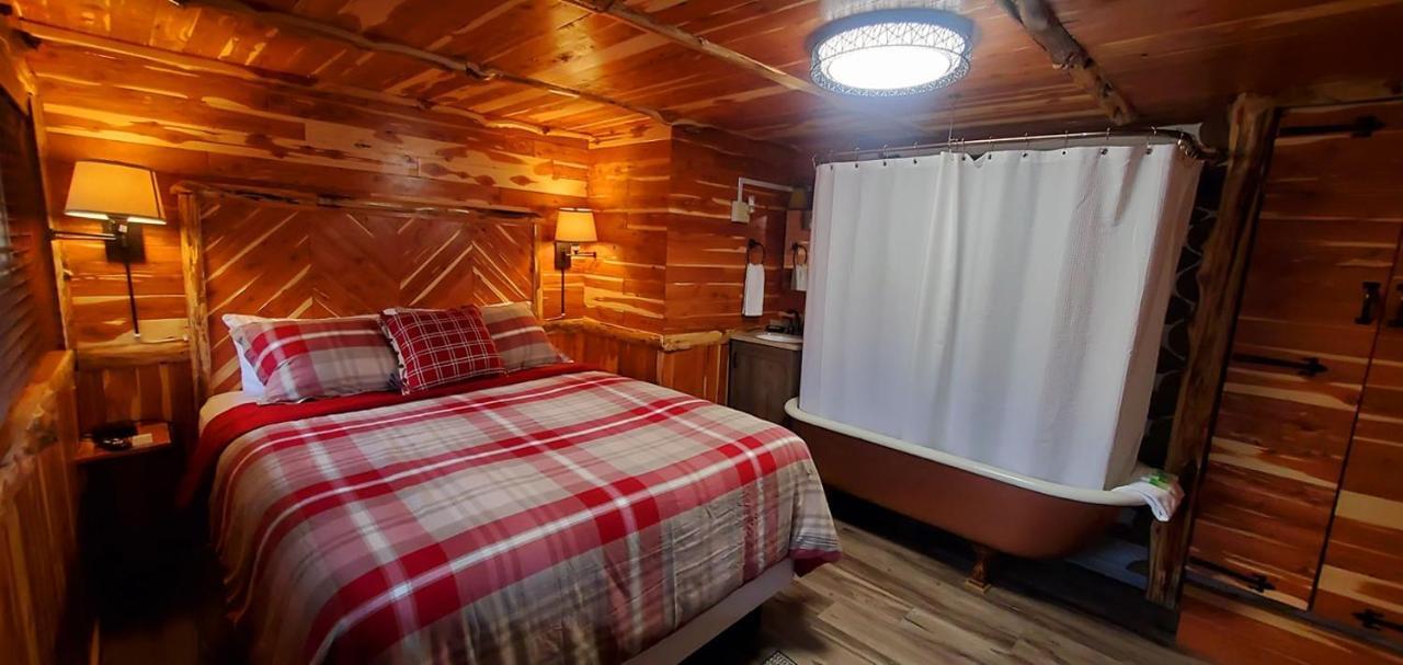 Log Cabin Inn Eureka Springs Kültér fotó