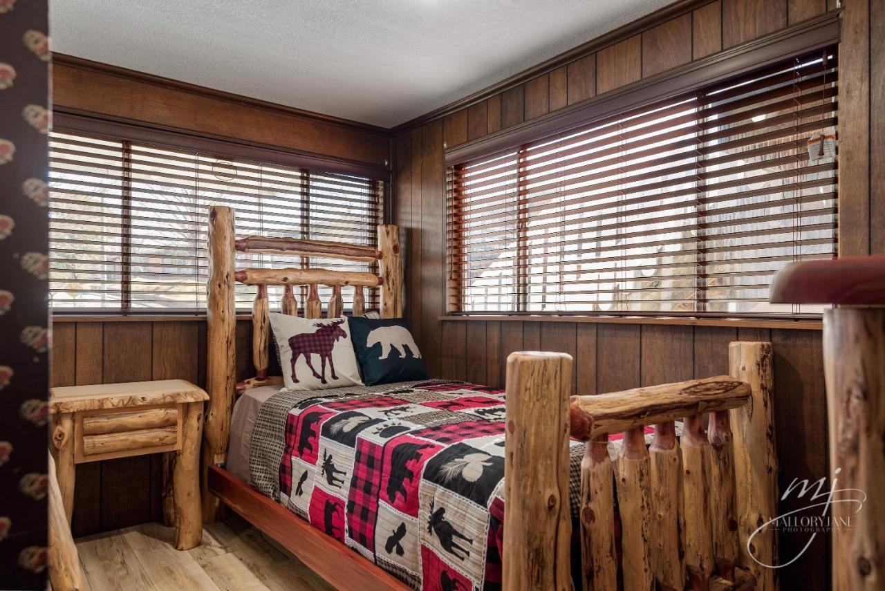 Log Cabin Inn Eureka Springs Kültér fotó