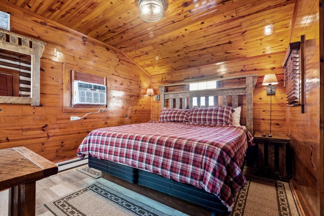Log Cabin Inn Eureka Springs Kültér fotó