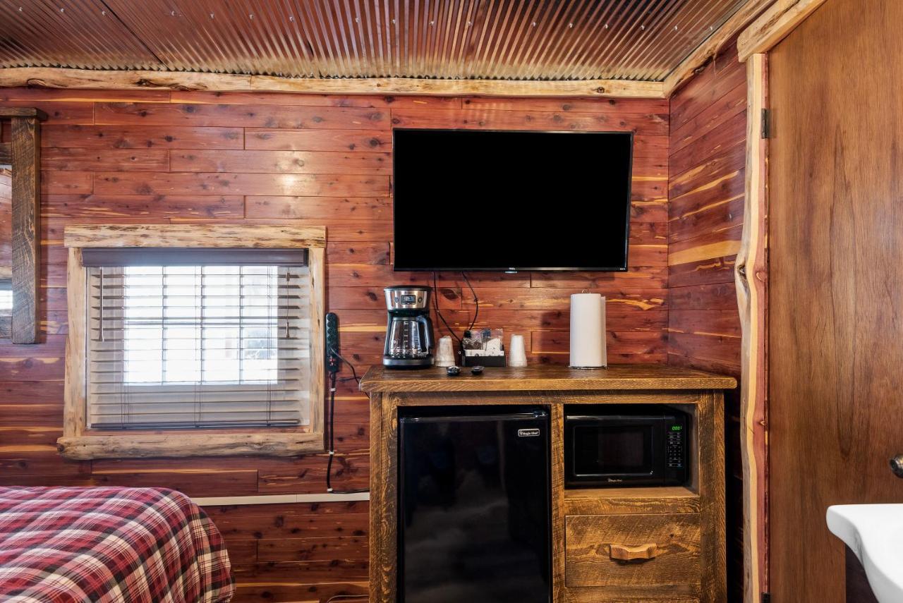 Log Cabin Inn Eureka Springs Kültér fotó